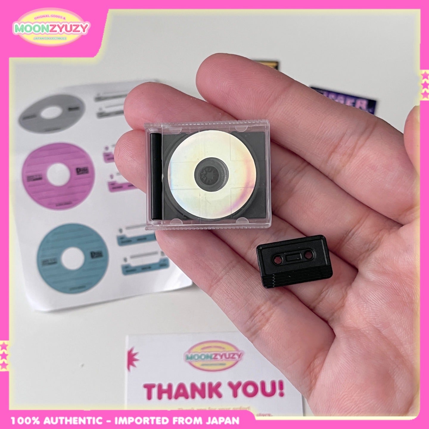 Retro Mini CD Boombox β Retractable Pocket Player